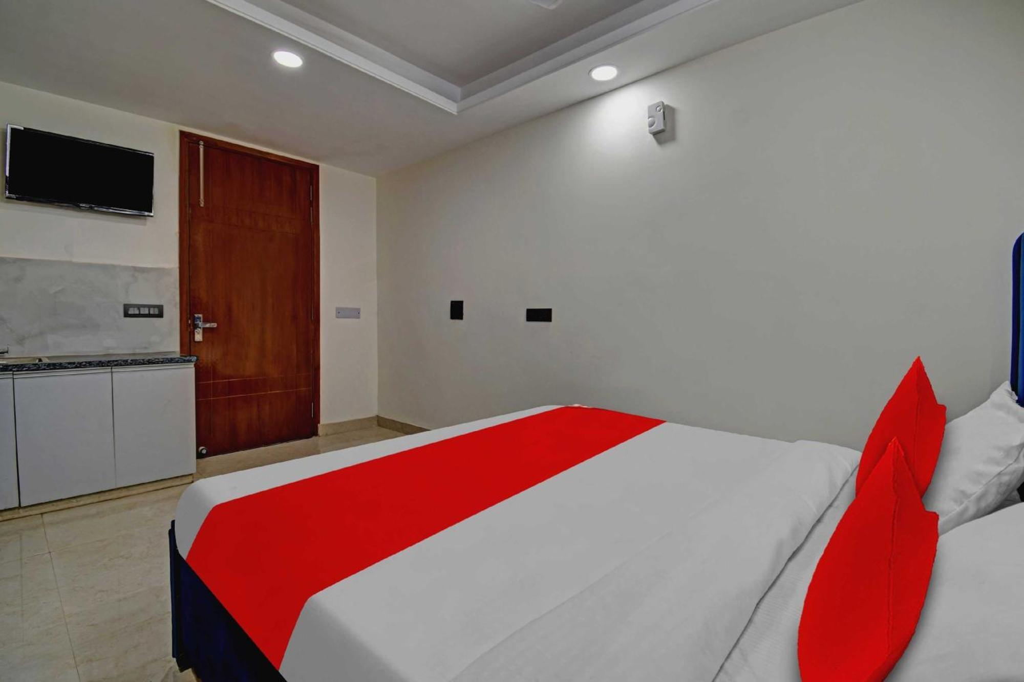 Hotel O Sai Kripa Stay New Delhi Exteriör bild